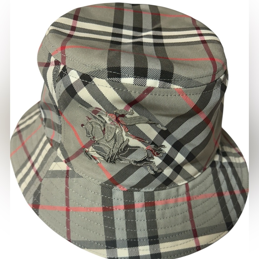 Burberry Check EKD Bucket Hat (AUTHENTIC)